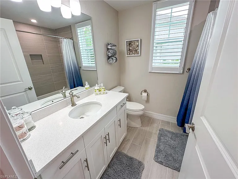 220 Indies Dr E #101 — Photo 28