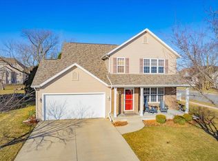 319 Prairie Grass Rd, Oregon, WI 53575