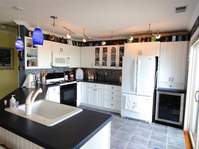 333 Lake Shore Dr APT B10, Michigan City, IN, 46360