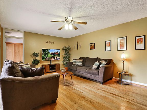 4th image of 4704 Suburban Pines Dr