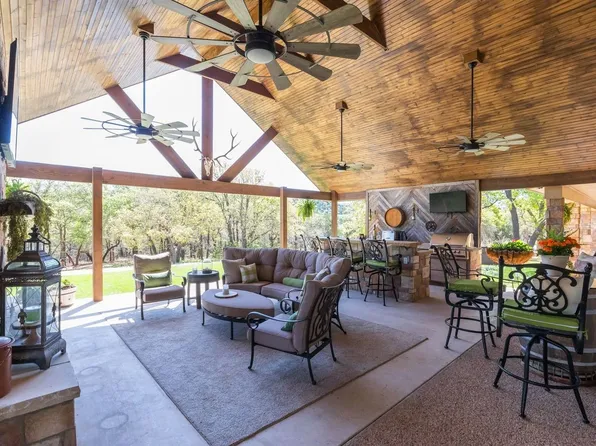 425 County Road 272, Tuscola, TX 79562