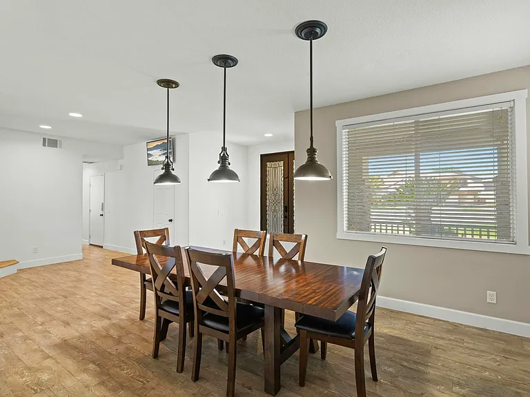 31500 Britton Cir — Photo 33