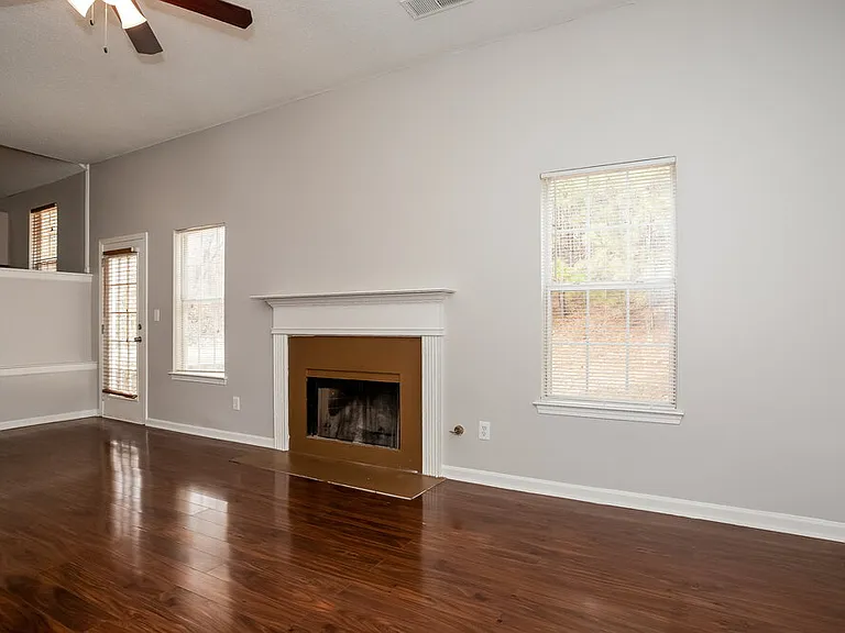 3154 Lower Creek Dr — Photo 4