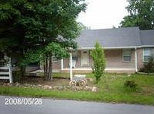 4144 W Jimmy Dr, Rocky Face, GA 30740