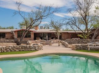 9035 E Woodland Rd, Tucson, AZ 85749