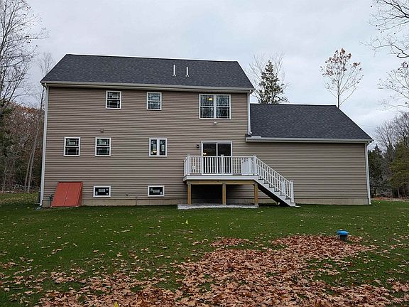 3rd image of 15 Bald Hill Rd