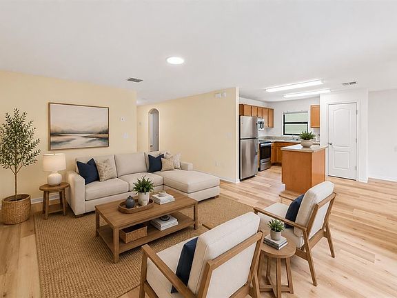 5th image of 621 CHATHAM WALK DRIVE