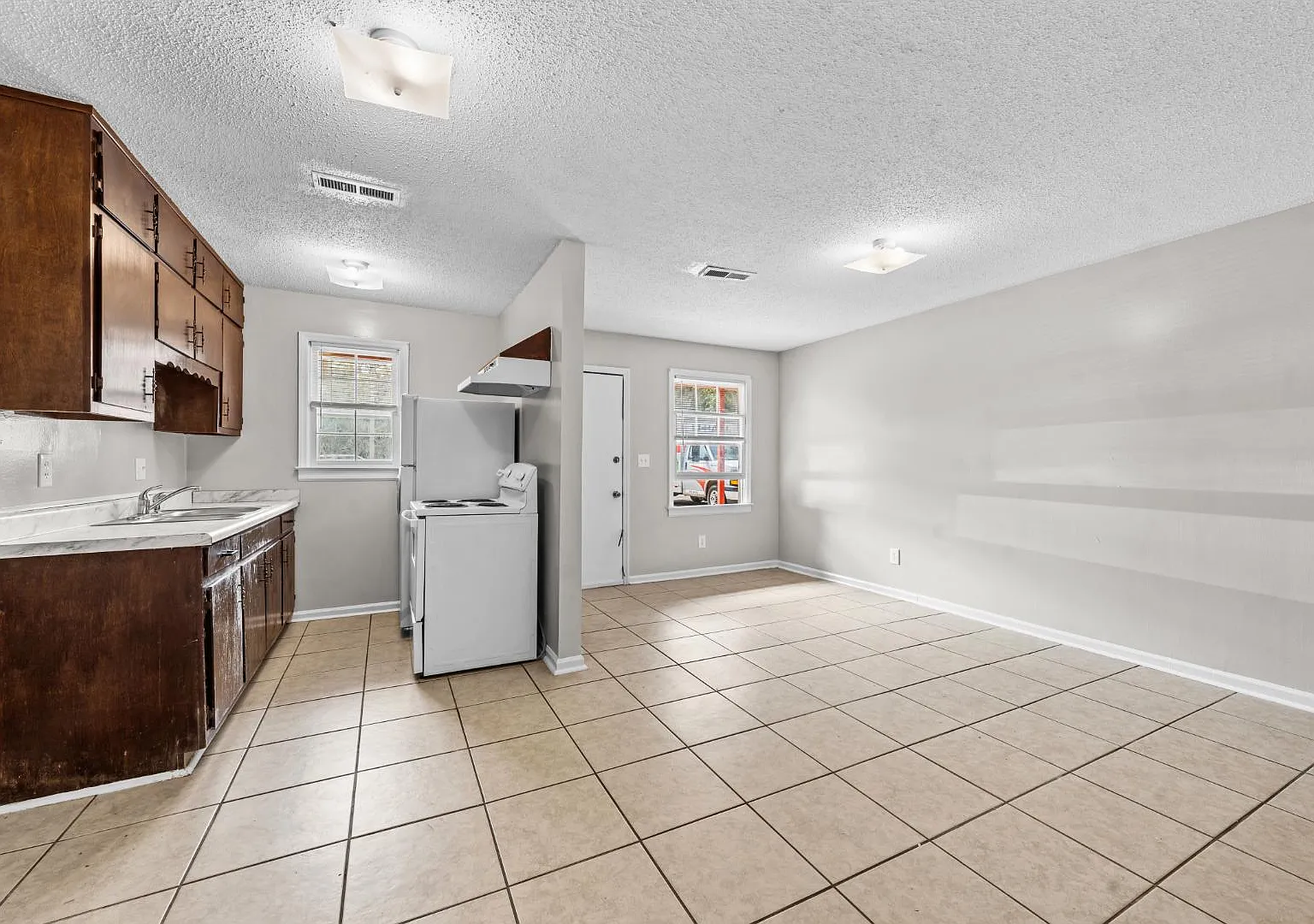 3911 Patton Road Southwest - Unit 2 — Photo 2