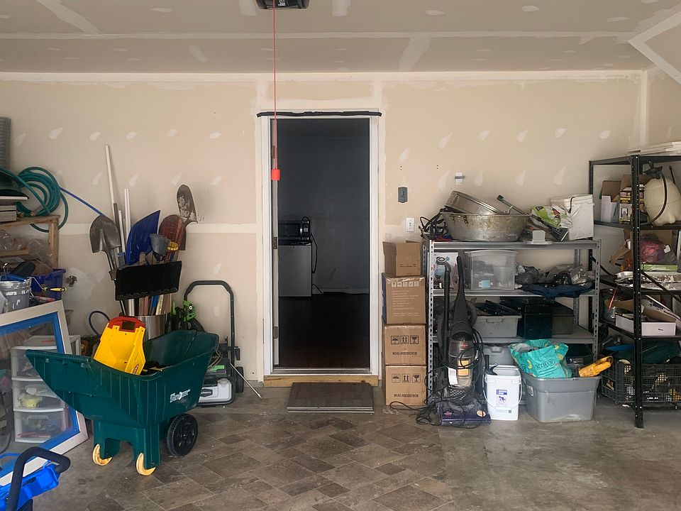 1st image of 10334 Lantern Ln #1