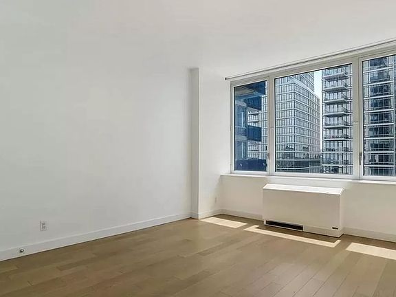 3rd image of 22 N 6th St APT 19B
