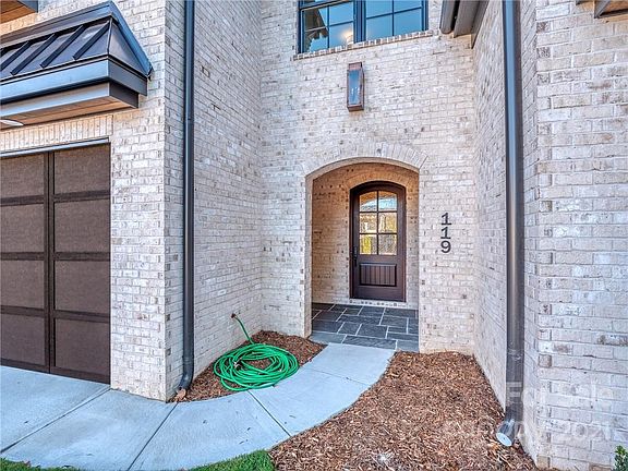 3rd image of 119 Thorncote Place Ct #19