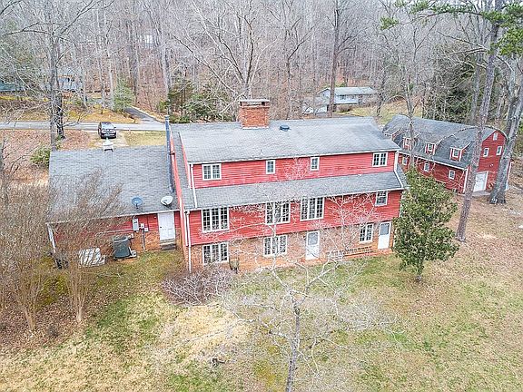 Rear View Facing North