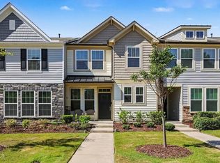82 Channel Drop Dr, Clayton, NC 27520