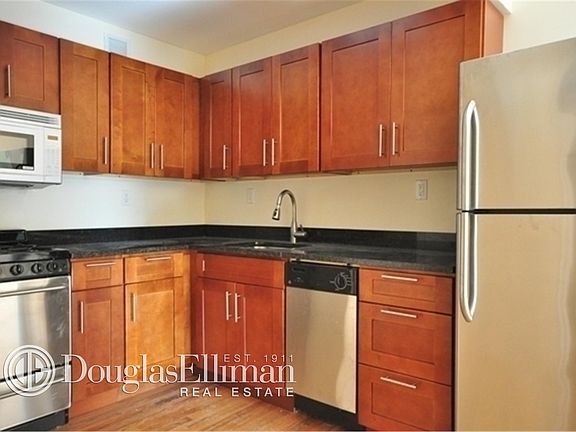 5th image of 73 E 115th St APT 5A