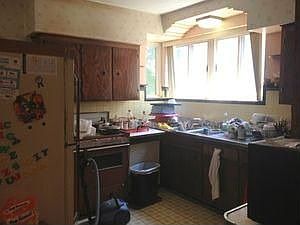 5th image of 1625 N Newland Ave