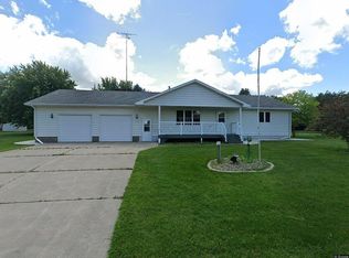 352 Circle Dr, Saint Martin, MN 56376