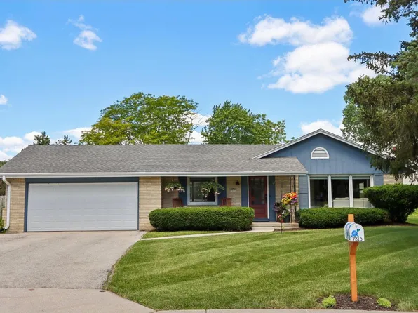 7815 N Chadwick COURT, Glendale, WI 53217