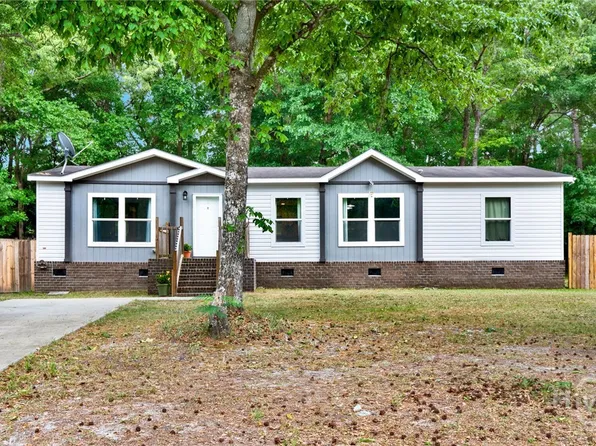 55 Cartertown Estates Drive, Richmond Hill, GA 31324