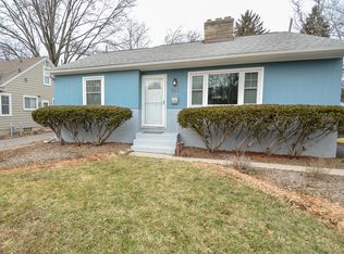 582 Garden Rd, Columbus, OH 43214