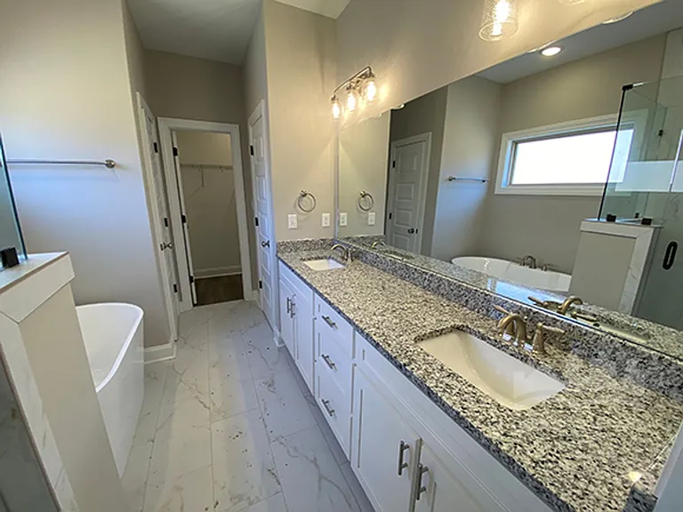 547 Rosalie Woods Dr — Photo 10