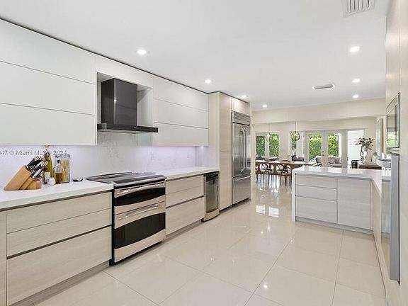 5th image of 5601 Maggiore St #5601