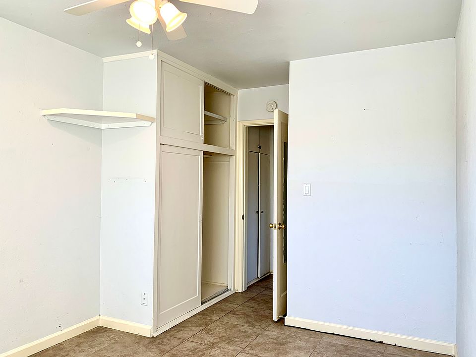 1st image of 902 Thomas Ave #902