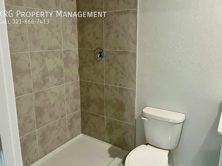 3020 N Lakewood Rd — Photo 8