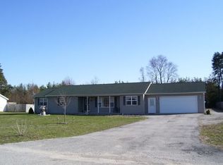 8705 E Long Lane Dr, Knox, IN 46534