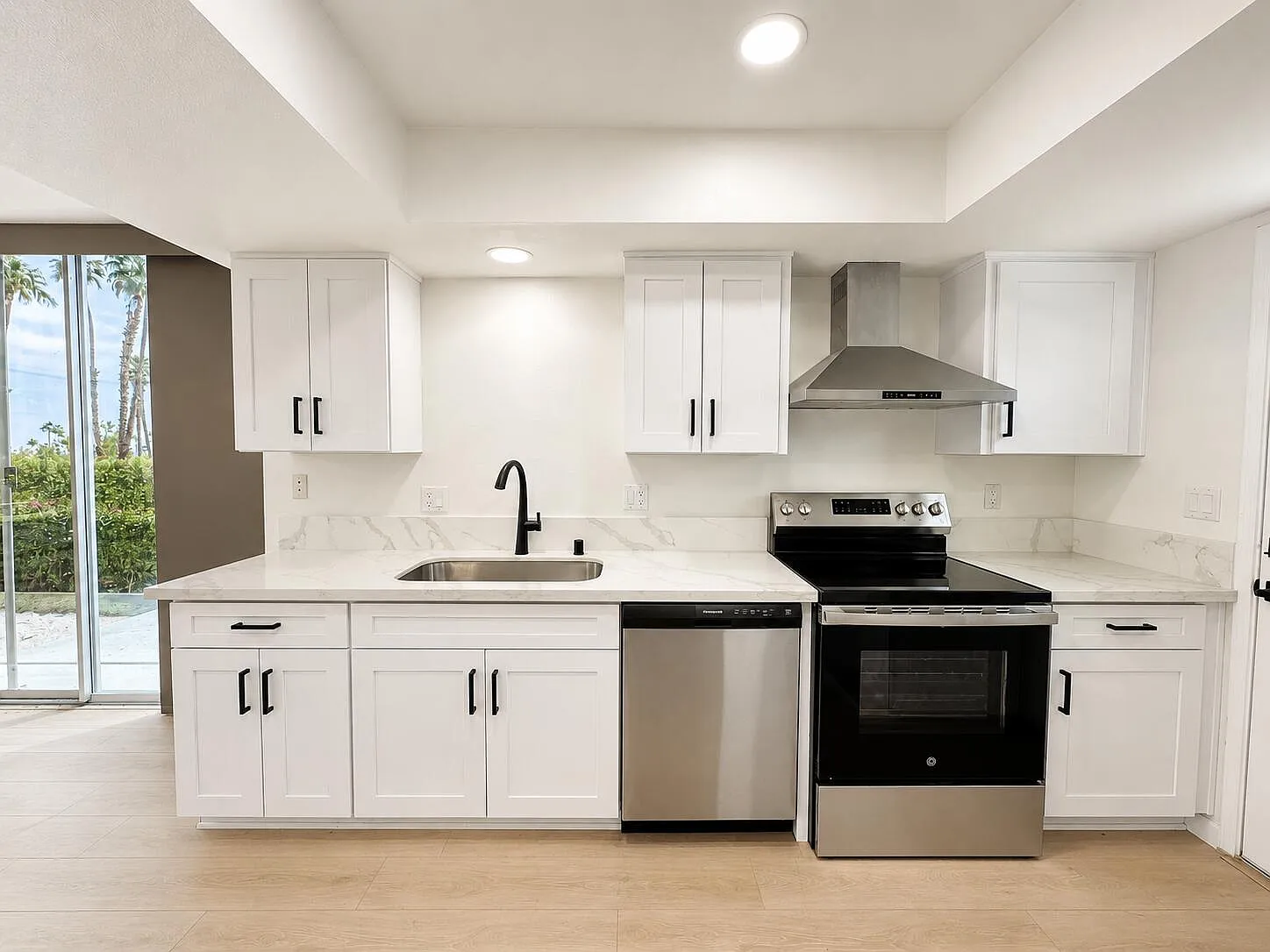 2 bed, 1214 sqft, $2,600 — Photo 3