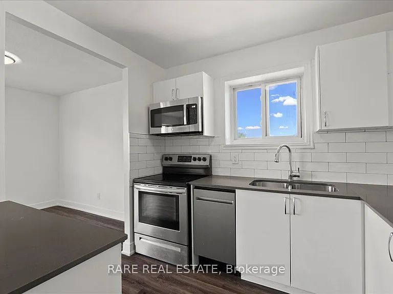 10 Garfella Dr #419 — Photo 2