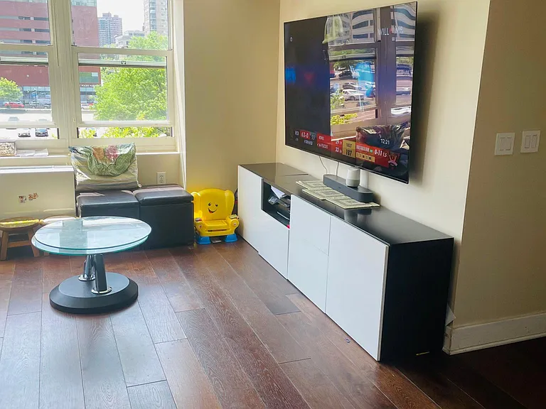 88 Morgan St #403 — Photo 21
