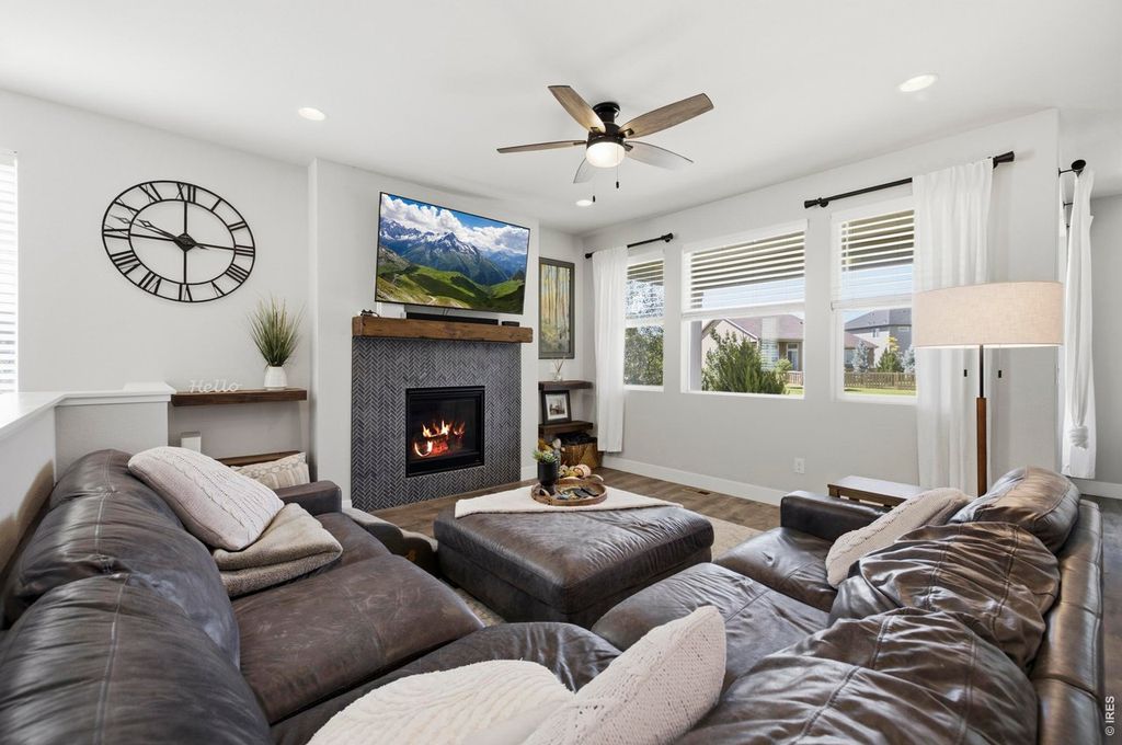 6399 Verna Ct