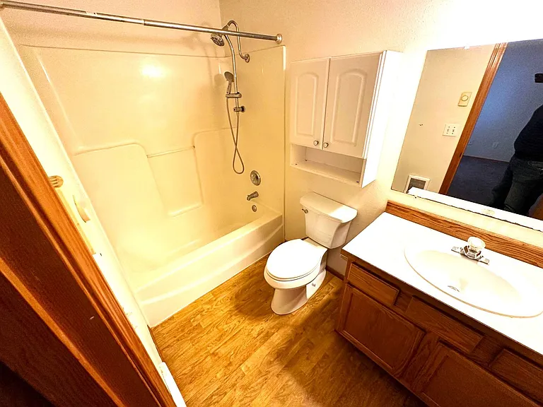 1904 Starker Pl — Photo 12