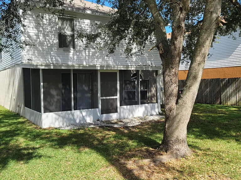 4615 Elena Way — Photo 18