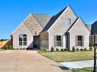 3629 W Enclave Dr, Southaven, MS 38672