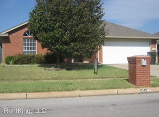 1804 Clearwater Dr, Norman, OK 73071