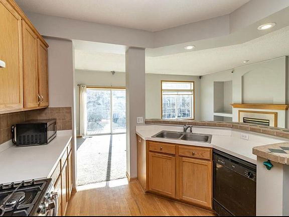 5th image of 2560 Eagle Trace Ln #2560