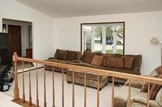 3rd image of 632 Pennsylvania Ct