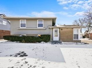 3949 168th Pl, Country Club Hills, IL