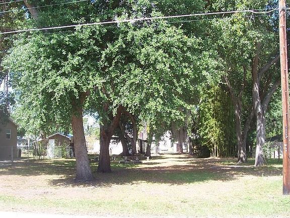 5th image of 1834 Carroll Dr