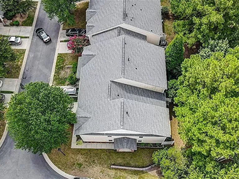 10947 Princeton Village Dr — Photo 26