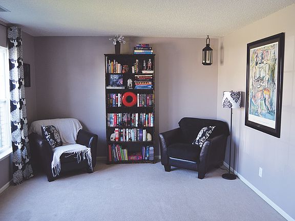 2nd image of 10460 Kings Gap Way