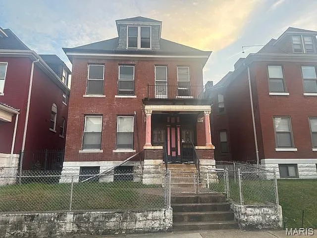 3500 Greer Ave photo 1