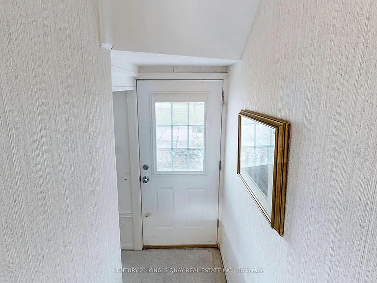 60 Northwood Dr — Photo 26
