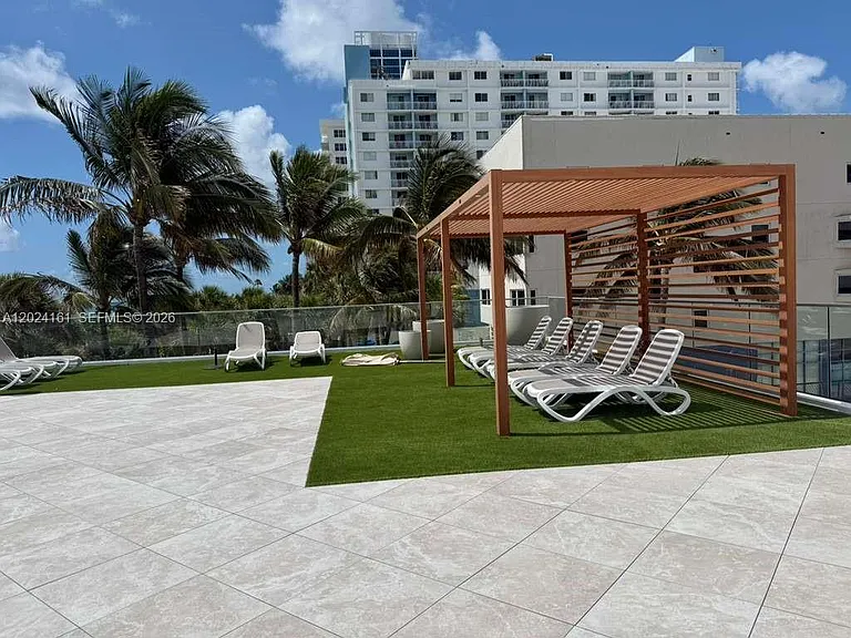 7135 Collins Ave #815 — Photo 25