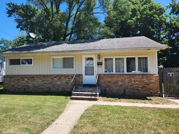 136 Jackson St, Michigan City, IN 46360