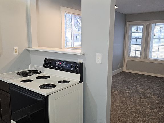 5th image of 2082 Jermain Dr