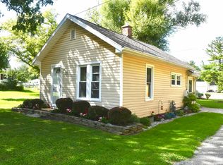 108 Livingston St, Yale, MI 48097