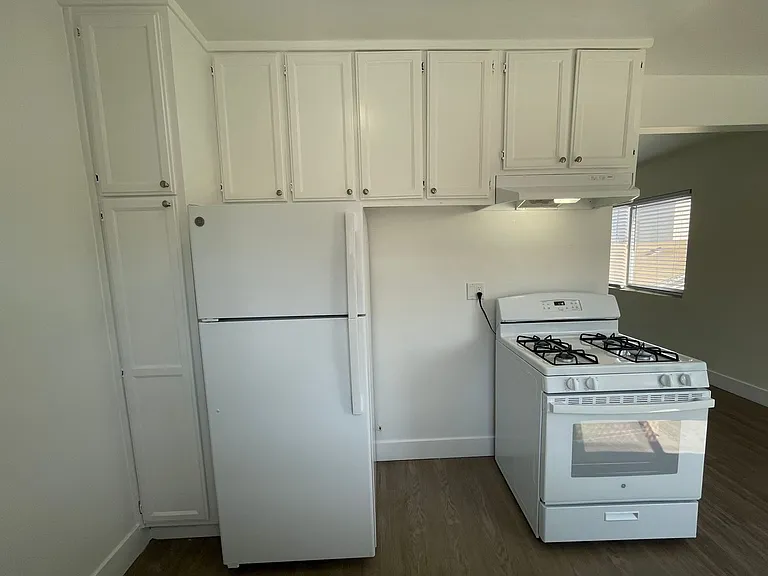 1101 Saint Louis Ave #7 — Photo 18