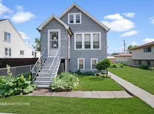 2633 W 98th St, Evergreen Park, IL
